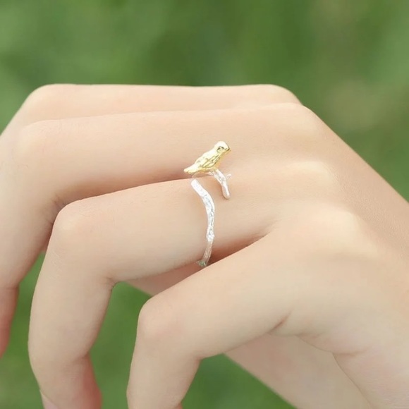 “Morning Companion” Bird Tree Branch Nature Ring - Picture 11 of 12
